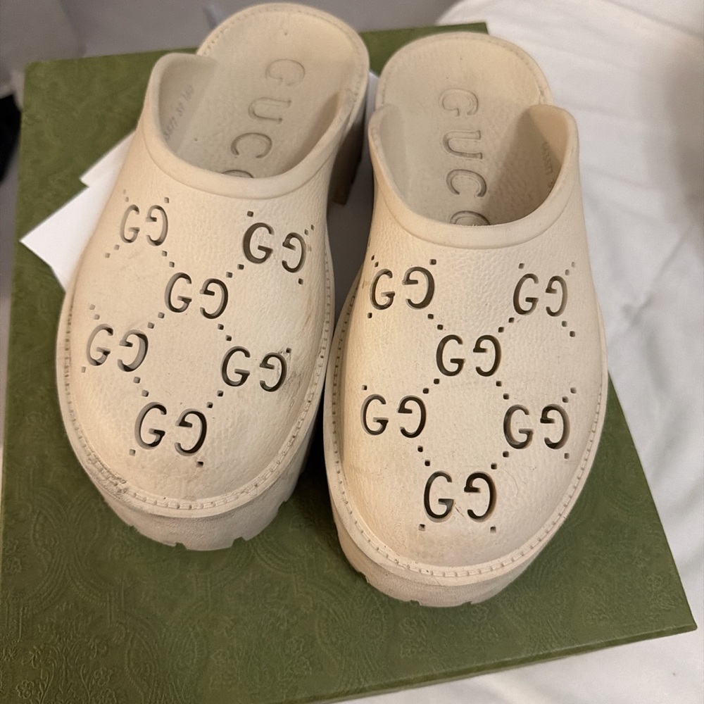 Gucci Cream Platform Sandals